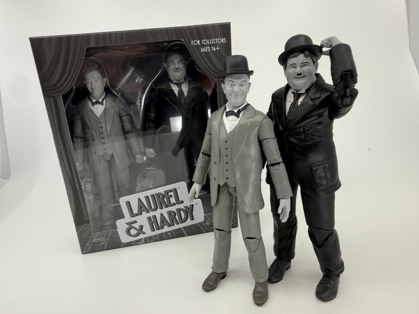 Laurel and Hardy Box B&W Set